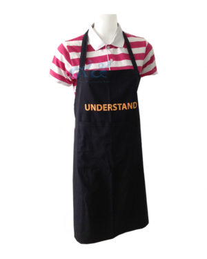 ผ้ากันเปื้อน สีดำ สกรีนกลางอกสีเหลืองส้ม apron-04