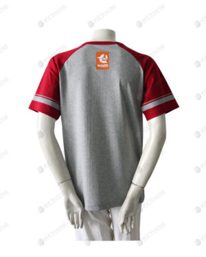 เสื้อยืดคอกลม ด้านหลัง ตัดต่อ สีเทา-แดง สกรีน no.25